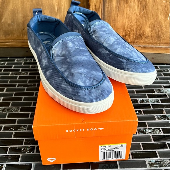 Rocket Dog Shoes New Rocket Dog Savvy Blue Tie Dye Sneakers Comfort